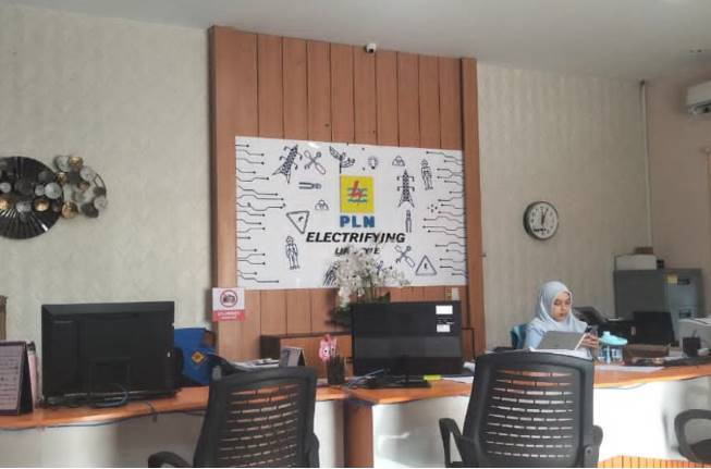  ULP PLN Helvetia Dinilai Kurang Maksimal, 2 Kursi dan PC Tanpa Petugas 